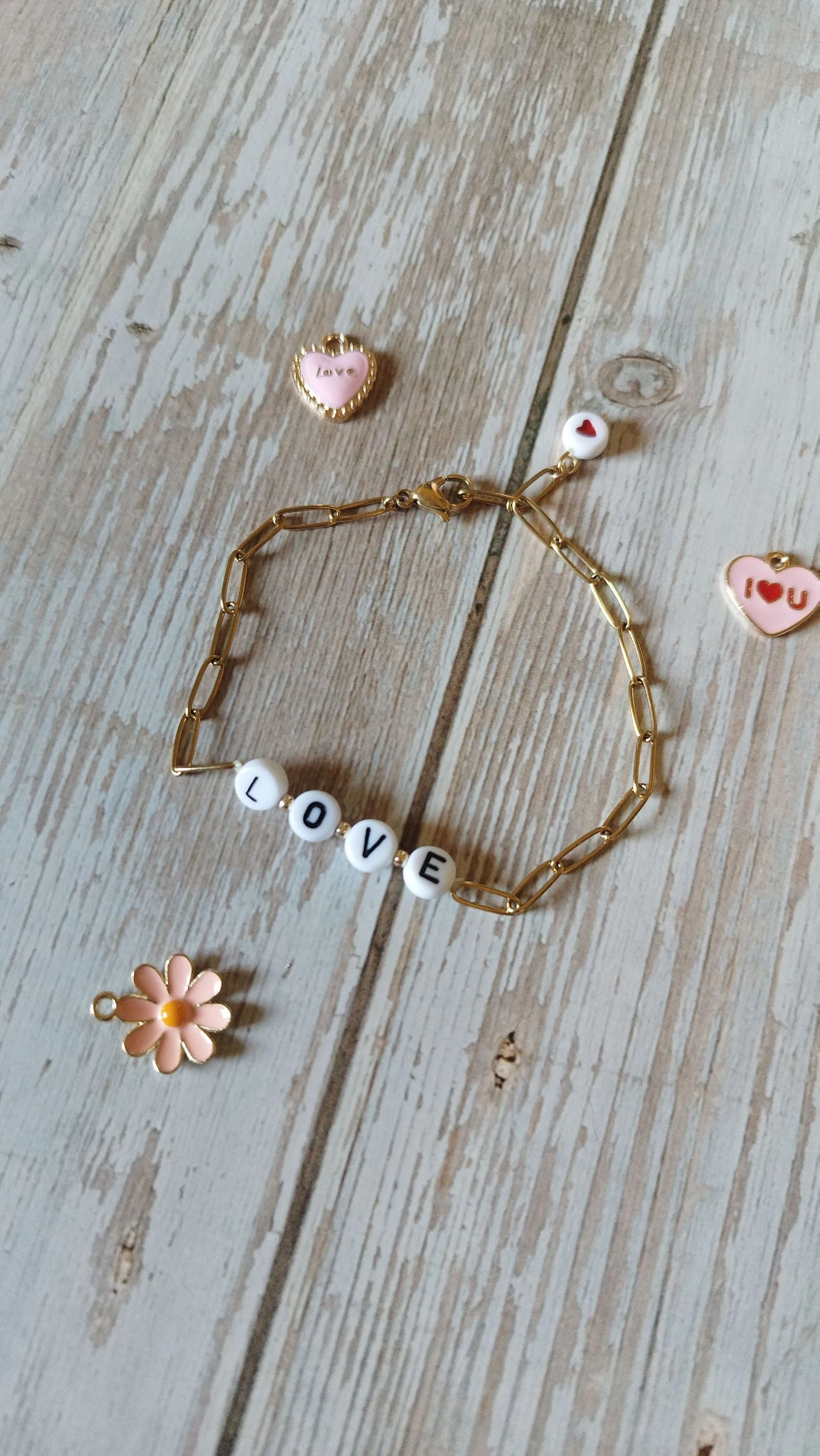 Bracelet doré love en acier inoxydable neuf 